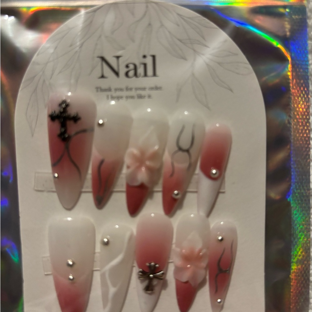 Elegant Pink and White Nail Set with Floral Accents